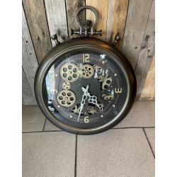 Horloge industrielle avec engrenages marron style montre gousset